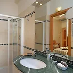 Ξενοδοχείο Astor 3*