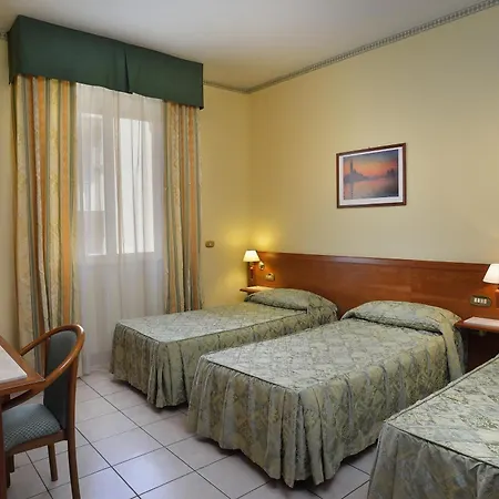 Astor Hotel Bologne