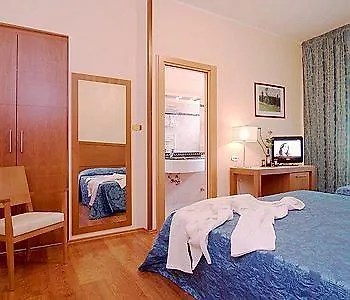 Astor Ξενοδοχείο 3*