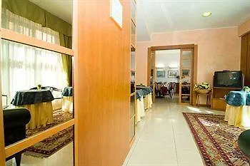 Astor Hotel Bologne