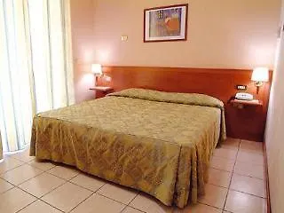 Astor 3* Bologne